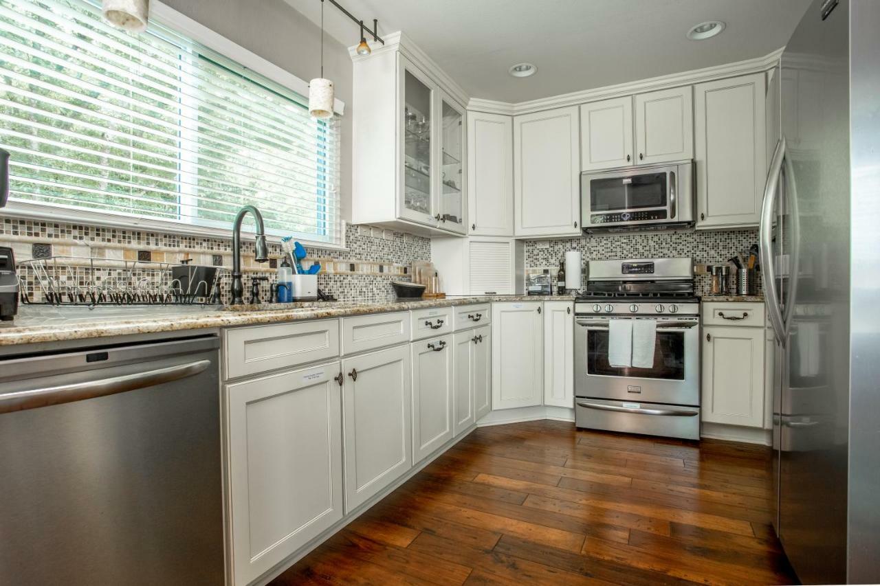 Comfortable, Family And Business Friendly 2Bd/2Ba House In North Austin Exterior foto